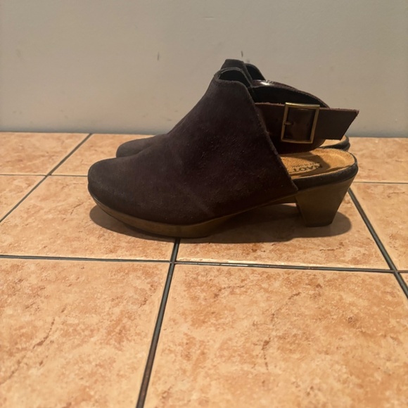 Naot Suede Upgrade Heeled Clogs in Oily Midnight Size 5 - Picture 4 of 10